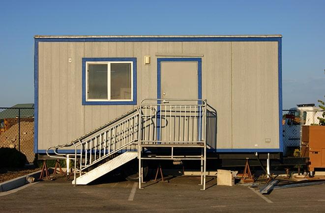 office trailers for on-the-go workspaces